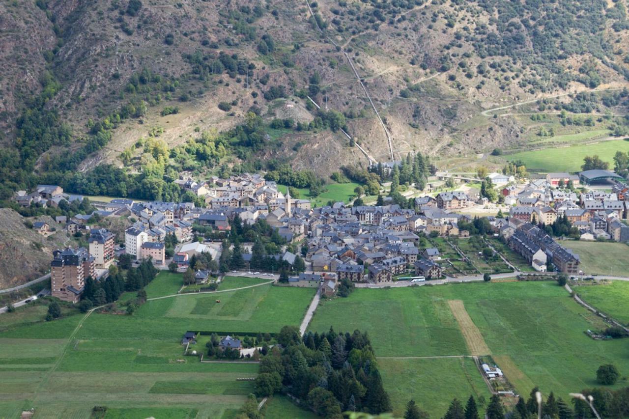 Cau D Aneu Duplex En El Centro D Esterri D Aneu Esterri d'Àneu Kültér fotó